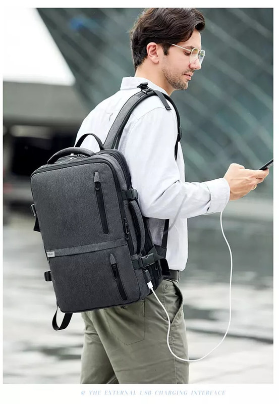 Durable Black Polyester Men Business Backpack Casual Style 0.6kg Weight